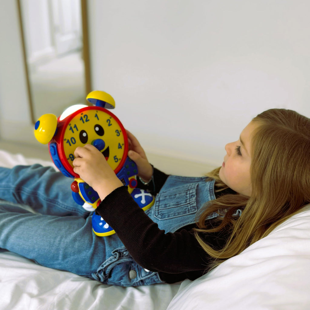 Teaching Time Clock for Kids Learning Hours and Minutes